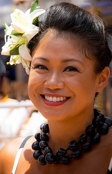 Polynesian Beauty with Kukui nut necklace
